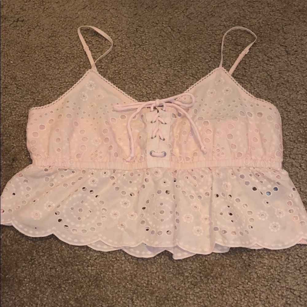 Light pink eyelet lace crop top, medium